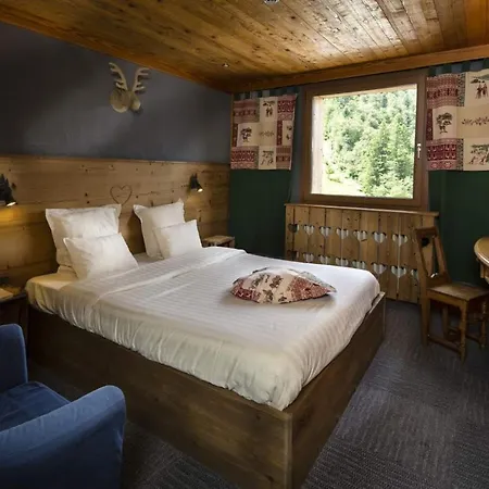 فندق & Le Collet كسونبورت-لونجمير