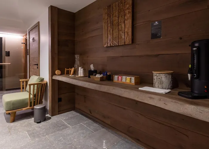 Hotel & Le Collet 3*